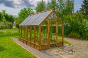 Ilustrační obrázek – hybridní, střecha dutinkový polykarbonát a čiré boky Ilustrační obrázek - hybridní, střecha dutinkový polykarbonát a čiré boky