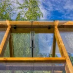 Okno a automatický otvíračem Okno a automatický otvíračem