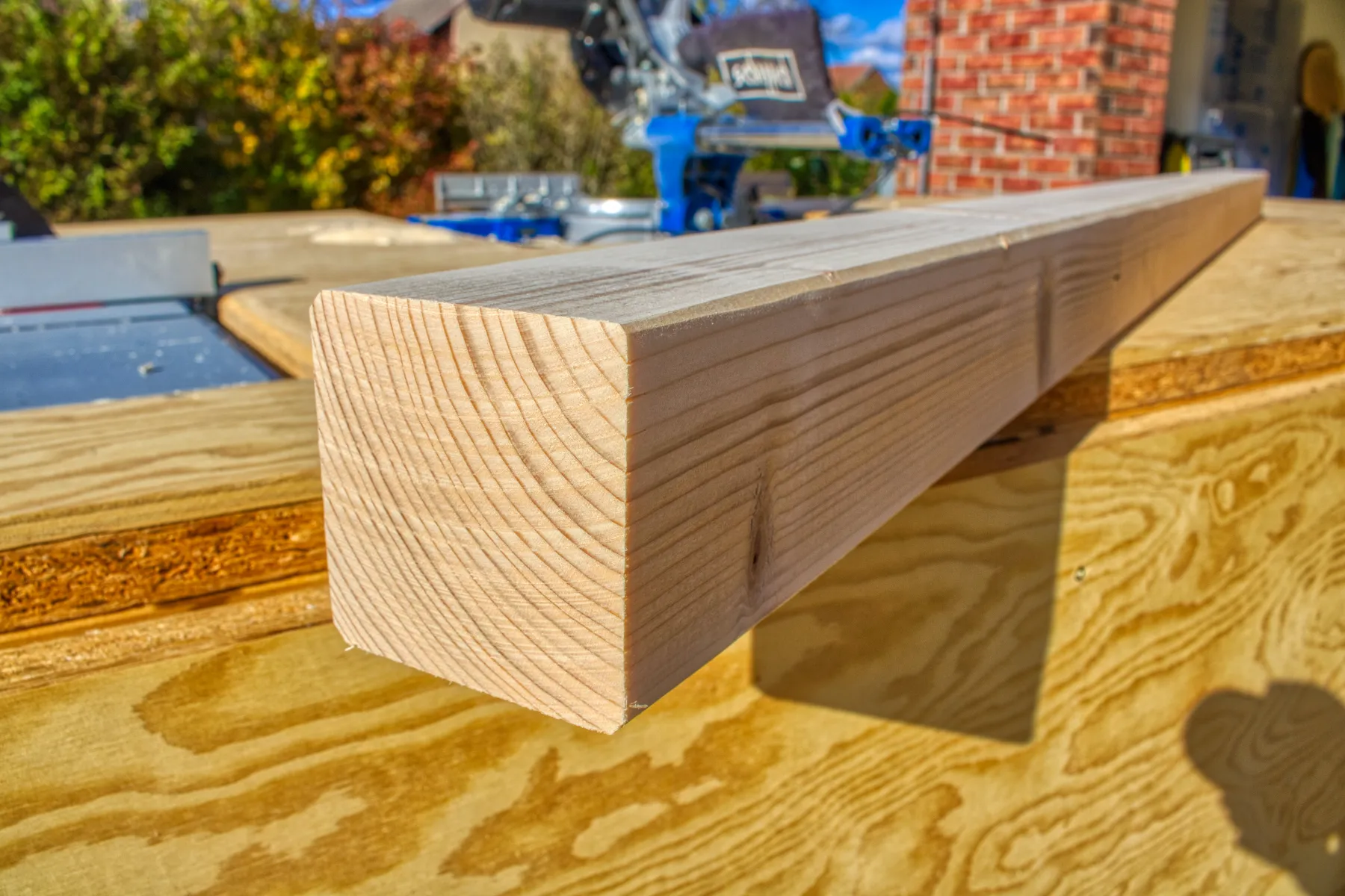 Smrkové dřevo <br>Doba dodání 4 - 8 týdnů<br>